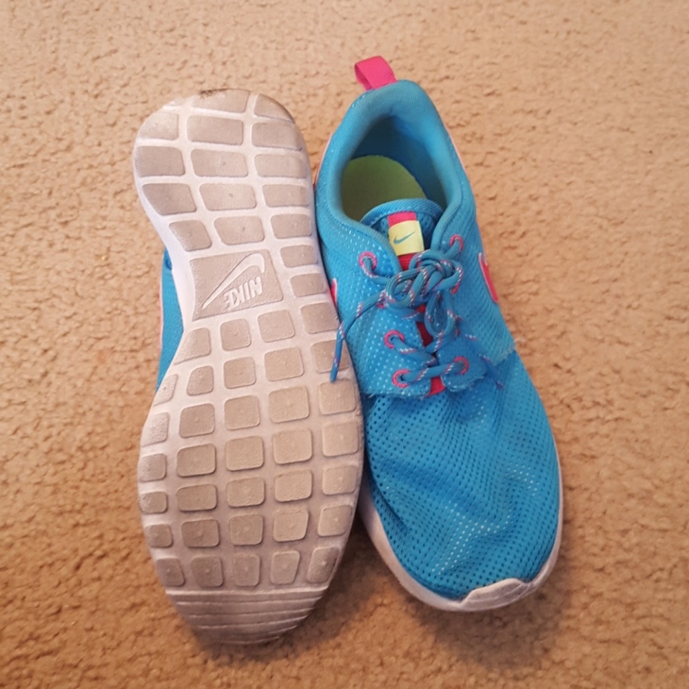 Nike Roches - Picture 3 of 3